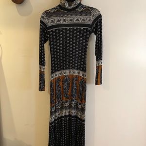 novella royale dress